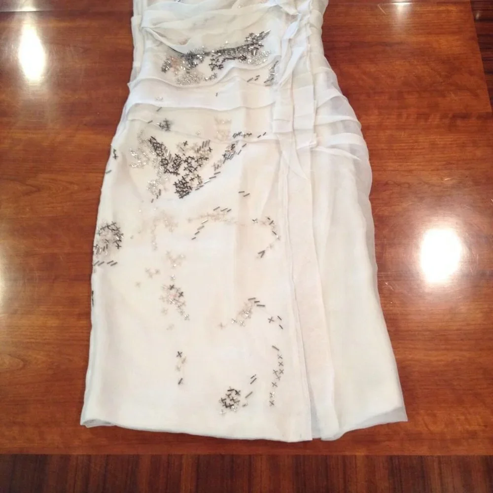 J. MENDEL**Embroidered Organza Dress $3750 US 4 - Picture 6 of 8